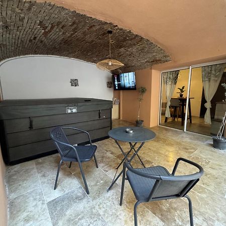 Apartamento Alena Bourg-Saint-Andéol Exterior foto