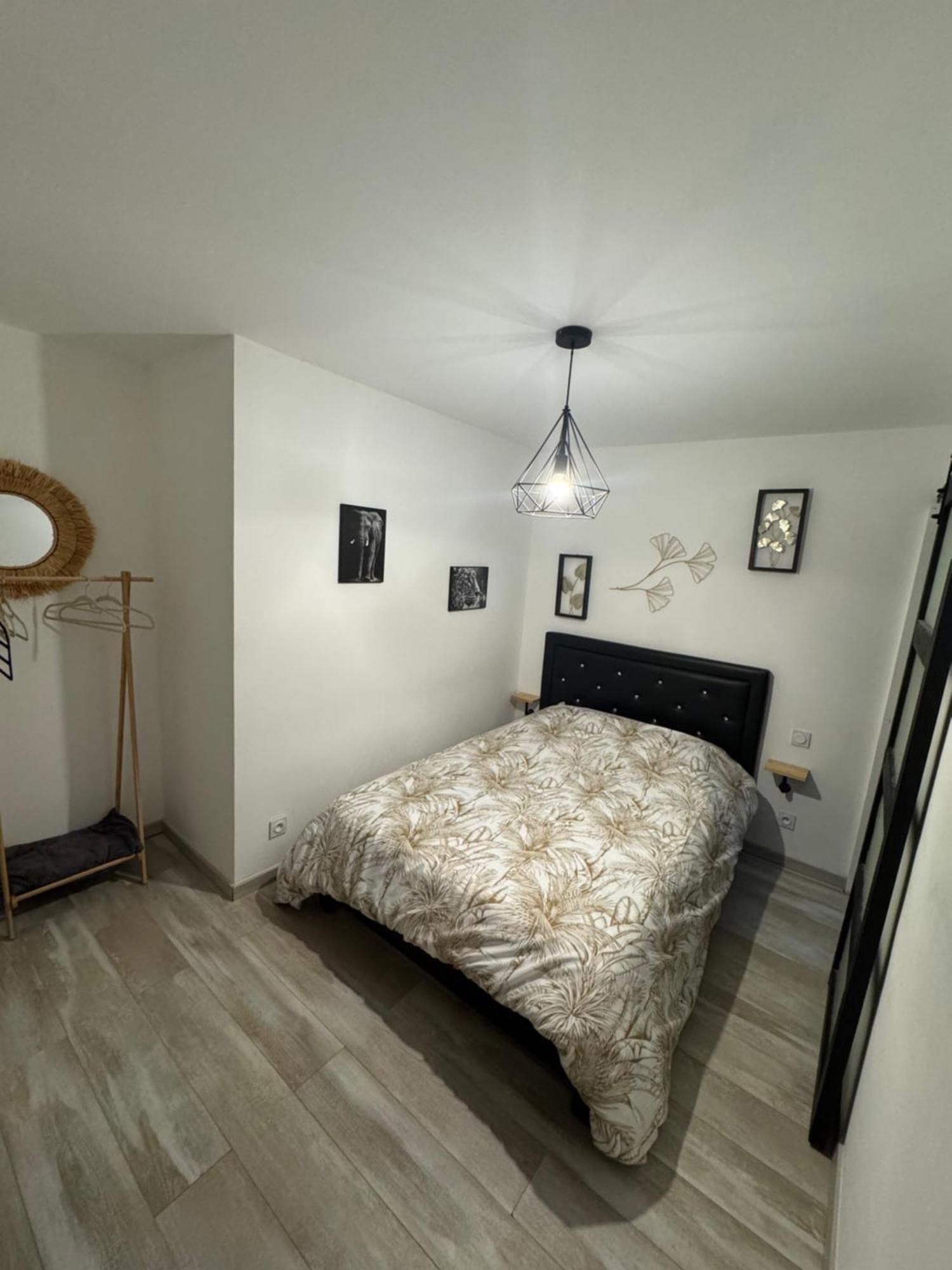 Apartamento Alena Bourg-Saint-Andéol Exterior foto